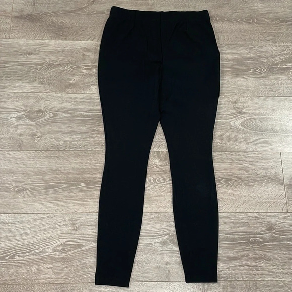 NWOT J. Jill Ponte Smoothing Leggings Black Front Zipper Pockets S - Picture 15 of 15